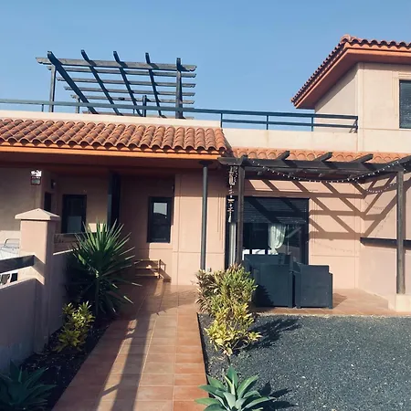 La Casinha Villa *